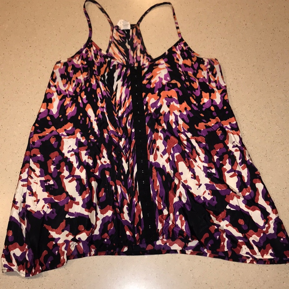 Sleeveless top